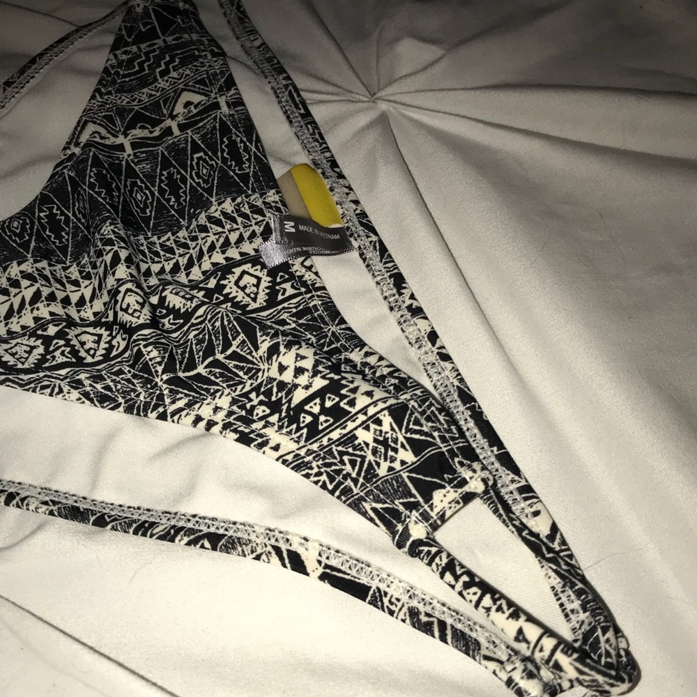 2 Bathing Suits - Picture 6 of 6